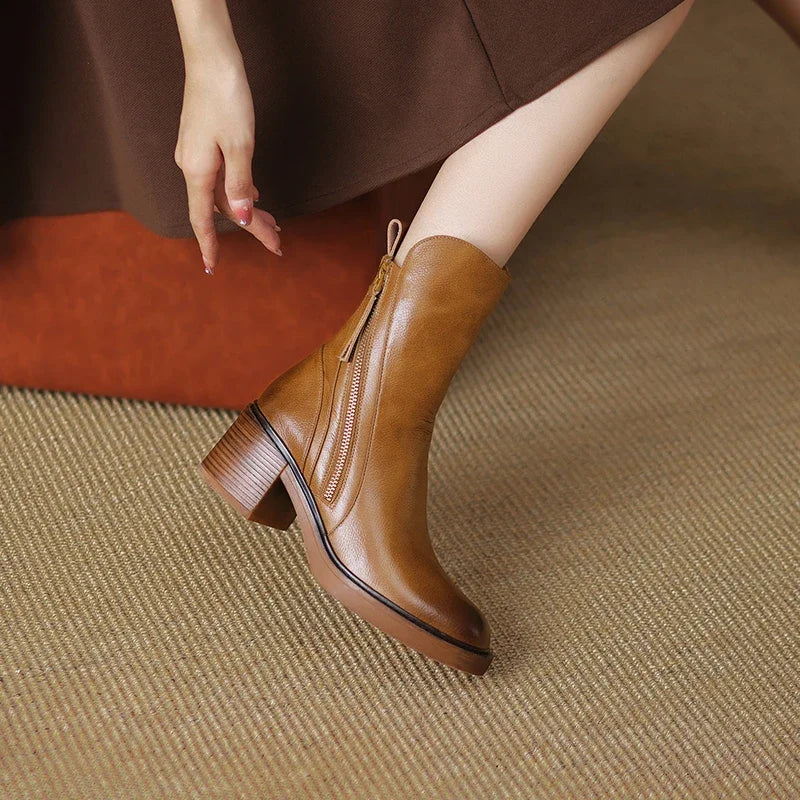Botines Elegantes con Tacón