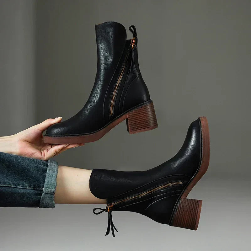 Botines Elegantes con Tacón