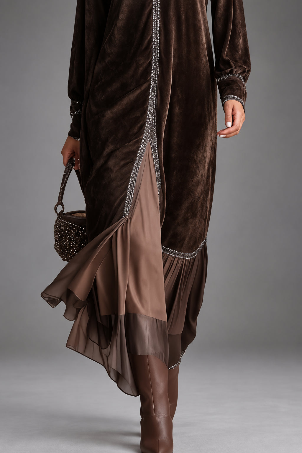 Gardenia | Vestido Midi de Antelina con Escote en V y Ribete