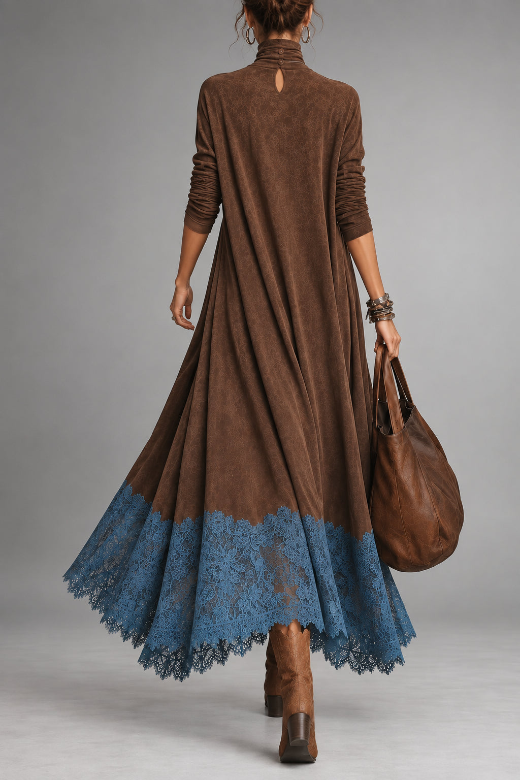 Camelia | Vestido Largo de Antelina con Bajo de Encaje