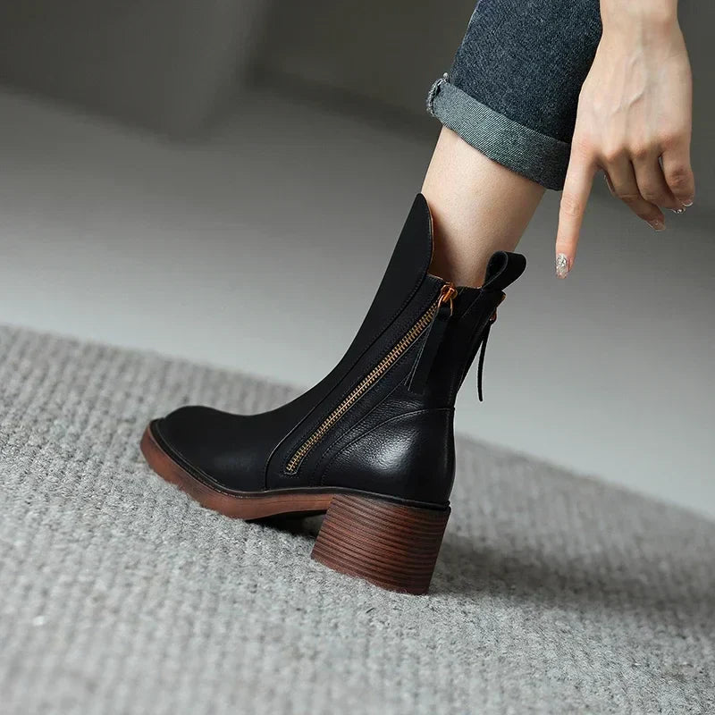 Botines Elegantes con Tacón