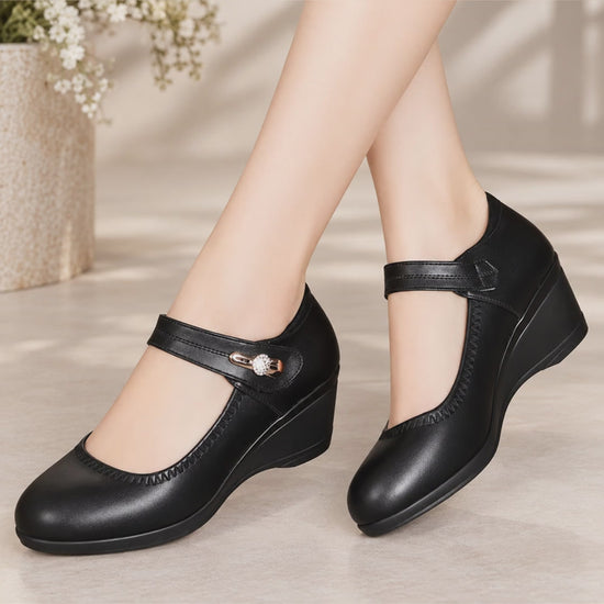 Merceditas de cuña cómodas en negro, burdeos y beige