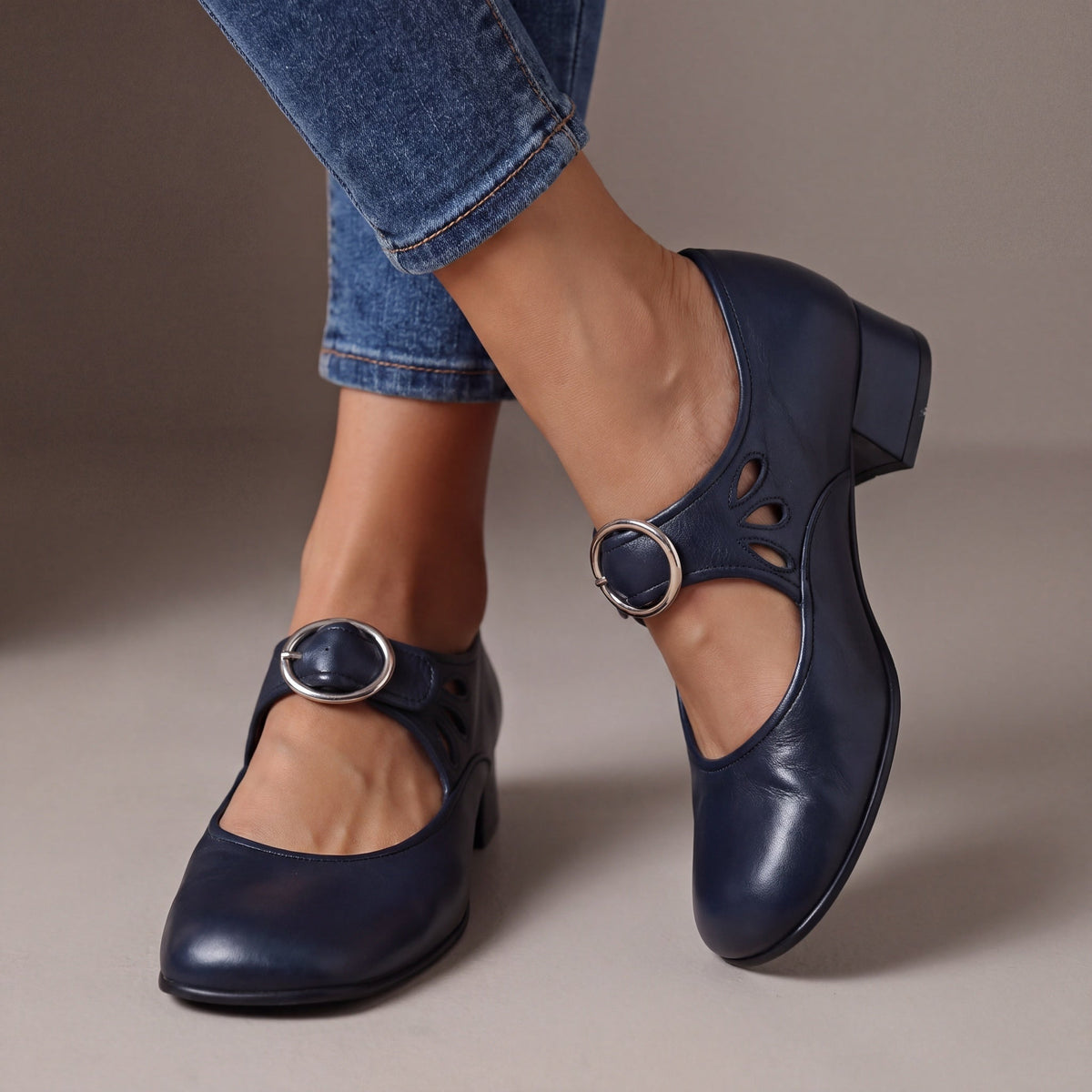 Nerea | Zapatos destalonados con tacón